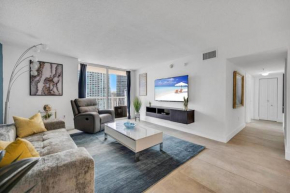37th floor Amazing spacious unit with parking
